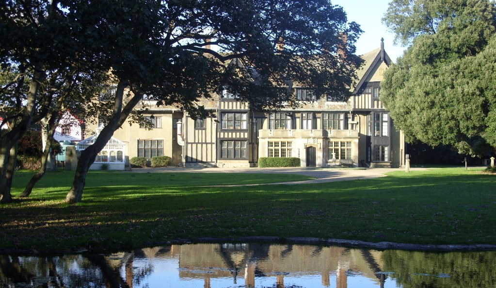 About us - Sizewell Hall